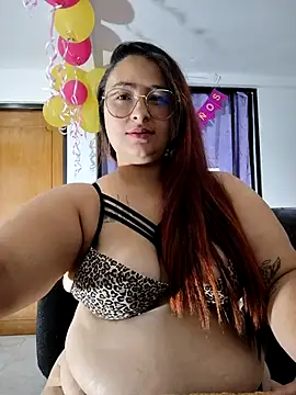 Freyacooper online show from 03-05-26, 01:29