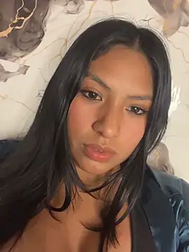 Snapshot of BrunetteBliss69 chatting on 10-20-25, 03:18 BrunetteBliss69 online show from 10-20-25, 03:18