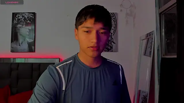 Snapshot of mateo-Esposito chatting on 09-16-25, 04:57 mateo-Esposito online show from 09-16-25, 04:57