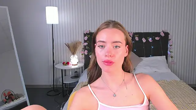 Snapshot of Ameli_Povilain chatting on 09-30-25, 11:48 Ameli Povilain online show from 09-30-25, 11:48