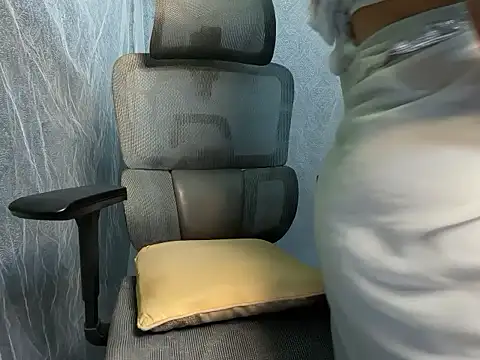 YoursSuku online show from 11-01-25, 10:01