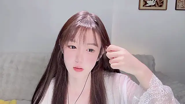 Snapshot of Xiao-runbao chatting on 11-01-25, 02:08 Xiao-runbao online show from 11-01-25, 02:08