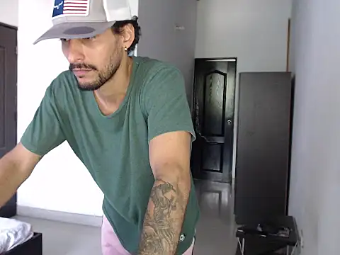 Snapshot of mochakkdj chatting on 11-22-25, 08:30 mochakkdj online show from 11-22-25, 08:30