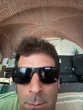 marconeilbiacco99 online show from 09-30-25, 11:48