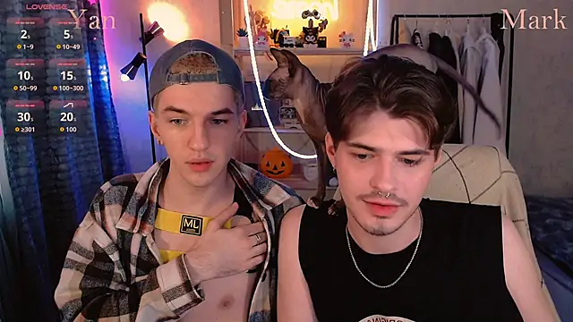 Snapshot of itsyanbb chatting on 04-05-26, 02:47 itsyanbb online show from 04-05-26, 02:47