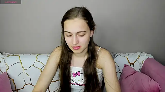 Alisa  Kelly online show from 10-12-25, 12:09