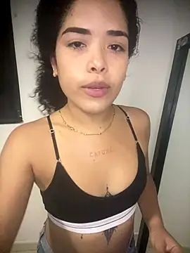 Snapshot of KarimAnxiex chatting on 09-10-25, 04:45 KarimAnxiex online show from 09-10-25, 04:45