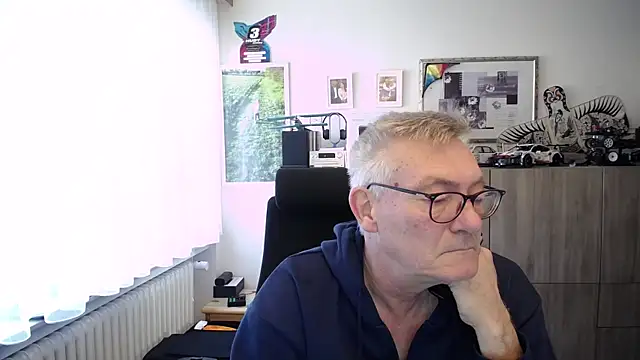 randyandy67 online show from 11-21-25, 09:30