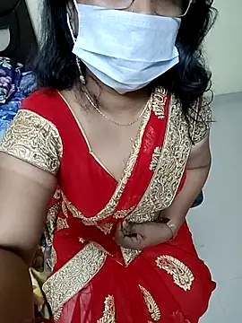 Snapshot of tamilmaha12 chatting on 10-18-25, 08:15 tamilmaha12 online show from 10-18-25, 08:15