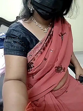 Snapshot of tamilmaha12 chatting on 11-03-25, 07:26 tamilmaha12 online show from 11-03-25, 07:26