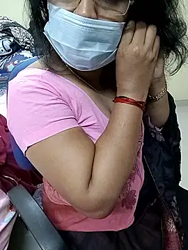 Snapshot of tamilmaha12 chatting on 11-12-25, 08:41 tamilmaha12 online show from 11-12-25, 08:41