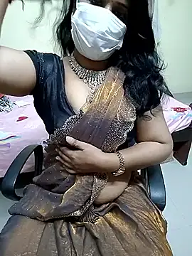 Snapshot of tamilmaha12 chatting on 02-20-26, 07:47 tamilmaha12 online show from 02-20-26, 07:47