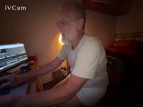 Snapshot of Pigna16PSRN chatting on 02-09-26, 10:03 Pigna16PSRN online show from 02-09-26, 10:03