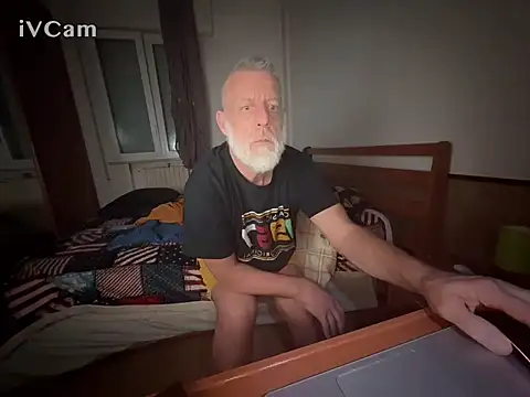 Snapshot of Pigna16PSRN chatting on 02-23-26, 07:22 Pigna16PSRN online show from 02-23-26, 07:22