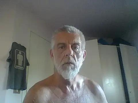 Snapshot of Pigna16PSRN chatting on 06-01-26, 06:37 Pigna16PSRN online show from 06-01-26, 06:37