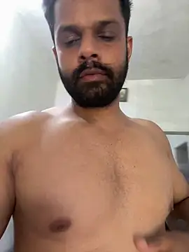 Vineeth3906 online show from 06-15-26, 07:43