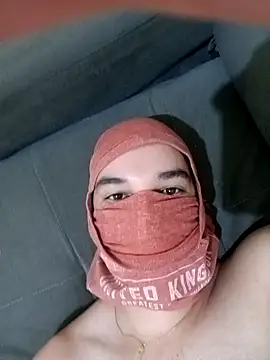 Psvsecreto online show from 11-17-25, 04:46