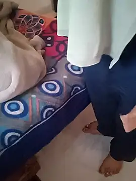 Snapshot of angel_ridhi chatting on 11-15-25, 02:09 angel ridhi online show from 11-15-25, 02:09