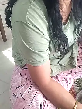 Snapshot of angel_ridhi chatting on 11-19-25, 07:08 angel ridhi online show from 11-19-25, 07:08