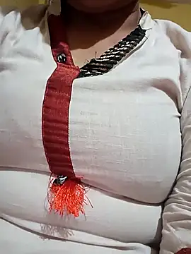 Snapshot of angel_ridhi chatting on 11-28-25, 05:43 angel ridhi online show from 11-28-25, 05:43