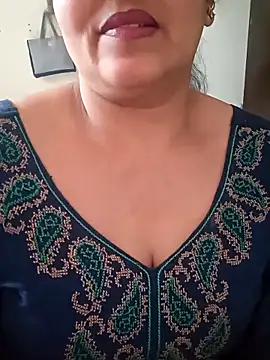 Snapshot of angel_ridhi chatting on 02-04-26, 06:52 angel ridhi online show from 02-04-26, 06:52