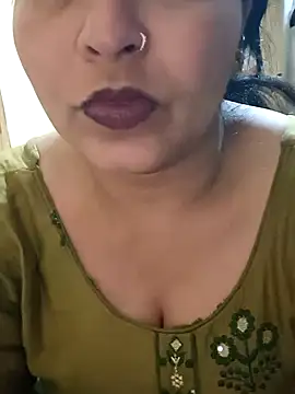 Snapshot of angel_ridhi chatting on 03-02-26, 02:03 angel ridhi online show from 03-02-26, 02:03