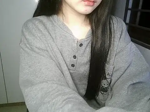 Snapshot of Annabelle-e chatting on 01-13-26, 06:57 Annabelle-e online show from 01-13-26, 06:57