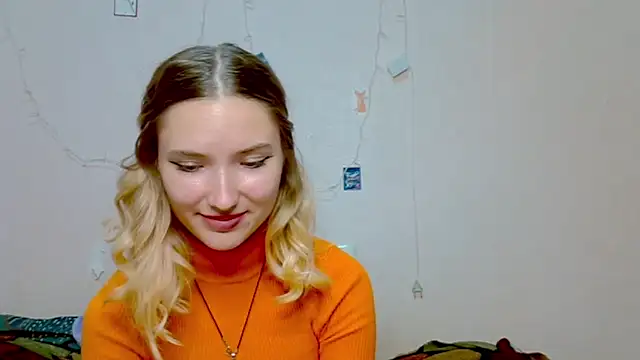 Snapshot of _kikiclark__ chatting on 10-02-25, 08:49 kikiclark online show from 10-02-25, 08:49