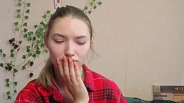  kikiclark   online show from 02-27-26, 09:09