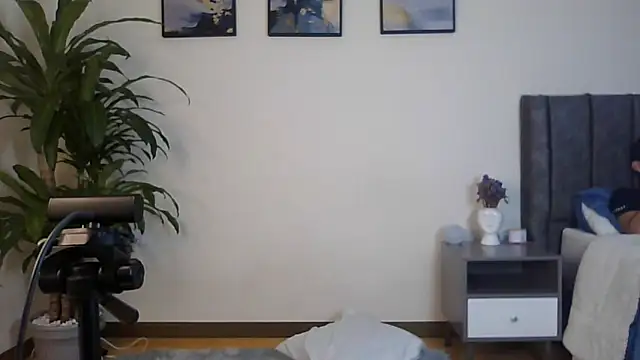 samucamx  online show from 02-02-26, 01:59