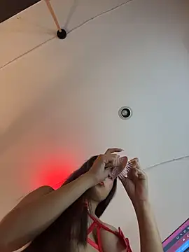 Snapshot of Juanita-Diaz chatting on 01-06-26, 08:45 Juanita-Diaz online show from 01-06-26, 08:45