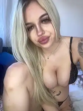 Steffi Snowbunny online show from 03-13-26, 03:18