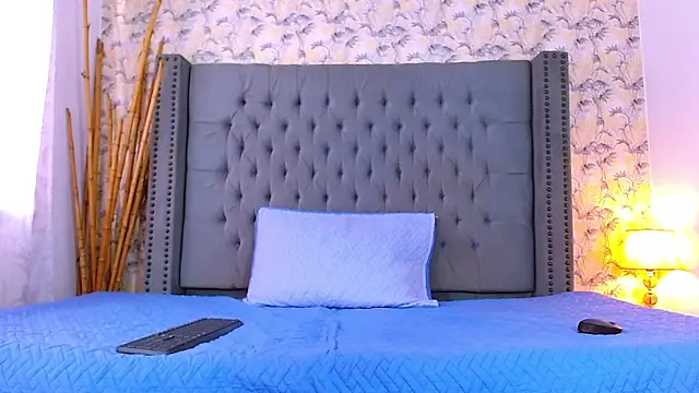 Luke Carter online show from 11-26-25, 01:12