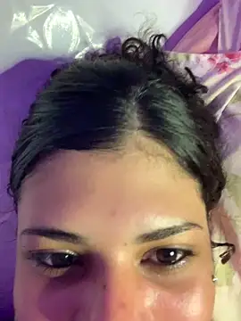 Snapshot of luluzinhax chatting on 12-19-25, 01:34 luluzinhax online show from 12-19-25, 01:34