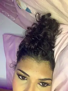 luluzinhax online show from 02-24-26, 03:15