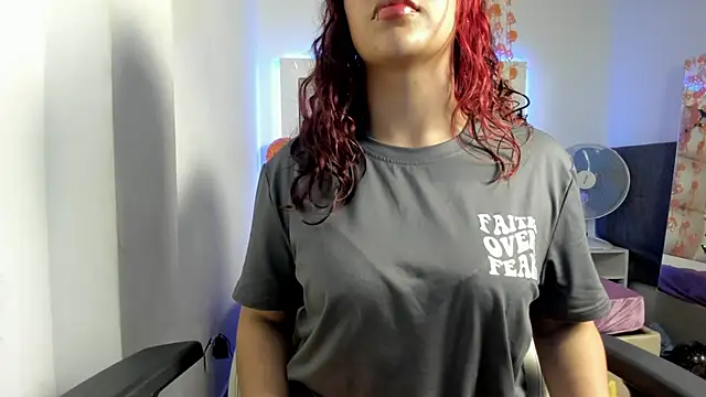 Snapshot of Valkiria_js chatting on 10-27-25, 12:53 Valkiria js online show from 10-27-25, 12:53