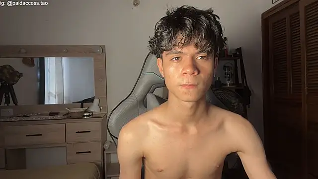 OopsAgain  online show from 06-20-26, 08:11