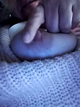 denissebombon online show from 02-05-26, 11:20