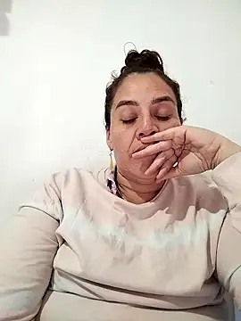 denissebombon online show from 03-30-26, 07:48