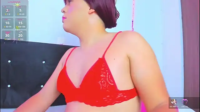 Danaa moore  online show from 05-23-26, 10:47