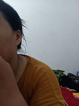 Snapshot of sumy-00 chatting on 06-15-26, 03:03 sumy-00 online show from 06-15-26, 03:03
