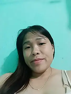 Snapshot of sumy-00 chatting on 07-04-26, 01:28 sumy-00 online show from 07-04-26, 01:28