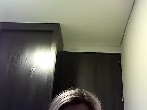 Valery  Rouse  online show from 10-05-25, 09:56