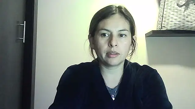 Valery  Rouse  online show from 04-10-26, 12:27