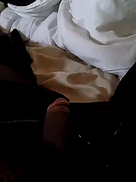 Snapshot of CaramelBrownBBC14 chatting on 11-12-25, 05:46 CaramelBrownBBC14 online show from 11-12-25, 05:46