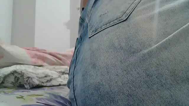 SecretBrunette online show from 12-22-25, 05:15