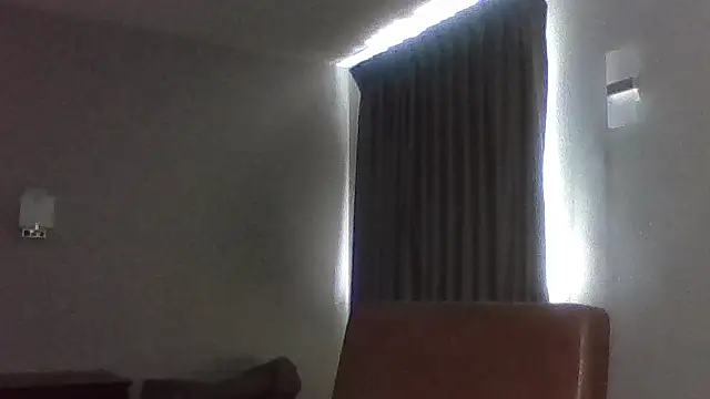 Snapshot of Jbenz420 chatting on 02-12-26, 07:53 Jbenz420 online show from 02-12-26, 07:53