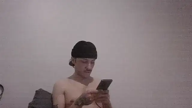 Snapshot of Jbenz420 chatting on 05-21-26, 11:45 Jbenz420 online show from 05-21-26, 11:45