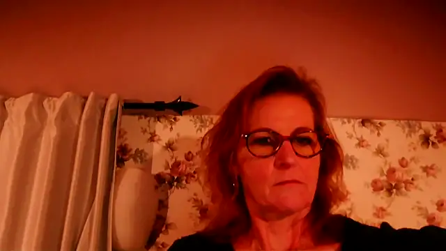 Valinella online show from 02-16-26, 07:10