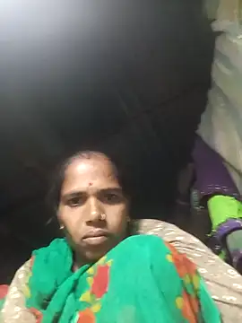 Snapshot of Hot-honi chatting on 11-09-25, 12:25 Hot-honi online show from 11-09-25, 12:25